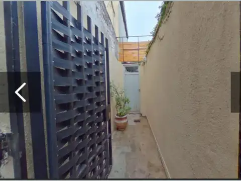 Depto Tipo Casa en Venta de 3 ambientes