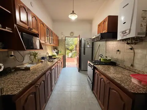 CASA 3 DORMITORIOS VENTA MACROCENTRO
