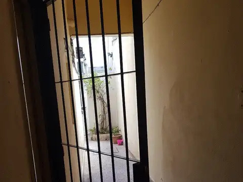 Depto Tipo Casa en Alquiler de 2 ambientes
