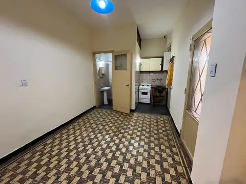 Depto Tipo Casa en Alquiler de 1 dormitorio