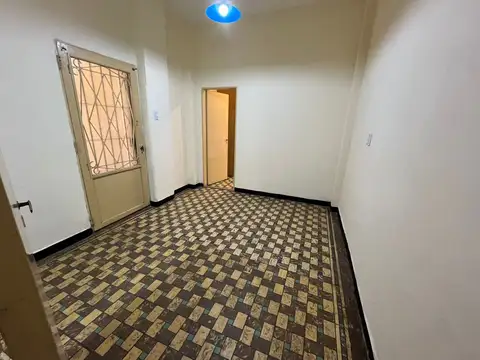Depto Tipo Casa 2 ambientes con 1 baño