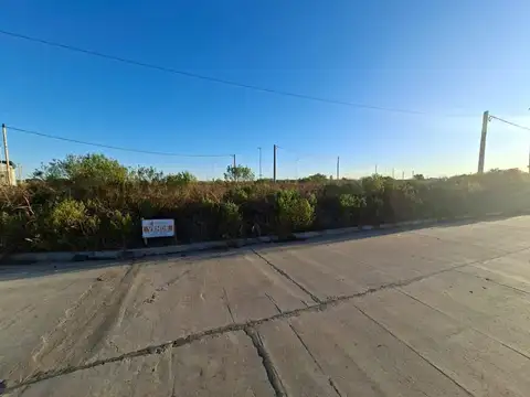 Terreno en Venta de 976,0 m2