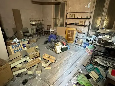 VENTA CASA A REFACCIONAR - BARRACAS