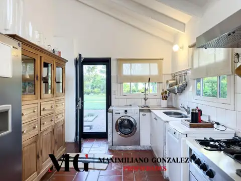 Casa en Alquiler Temporal con 1 cochera