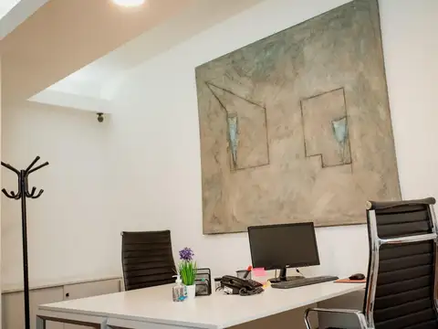 Oficina en Alquiler al Norte