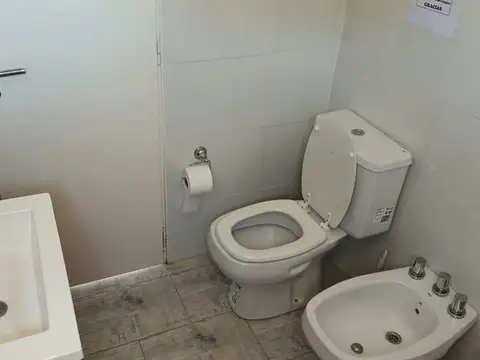 Casa en Alquiler Temporal con 1 cochera