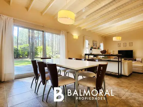 Casa en Alquiler - Zona Penélope / REF: 8790