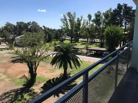 Excelente Monoambiente a Estrenar en venta en Pilar Centro