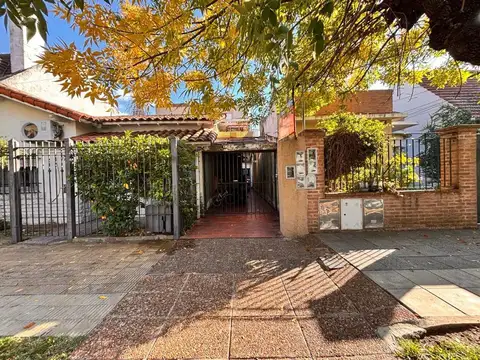 Depto Tipo Casa en Venta 27 años