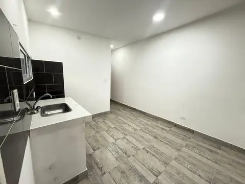 Depto Tipo Casa en Alquiler con 1 cocheras