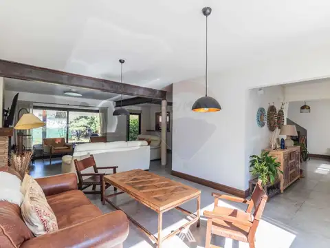 Casa en Venta en Carrasco , USD 760.000