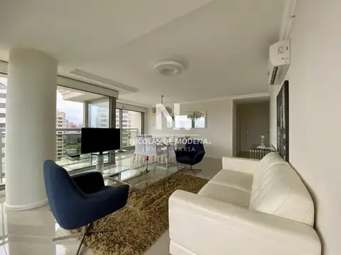 Departamento en Venta en Playa Brava, USD 475.000