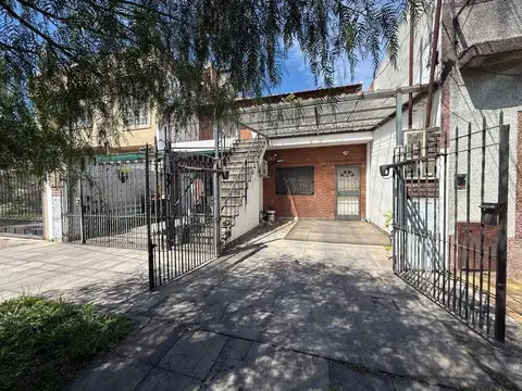 PH 4 AMBIENTES VILLA LUZURIAGA VENTA  COCHERA PARR