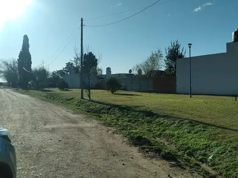 Terreno en Venta 44  mts Fondo