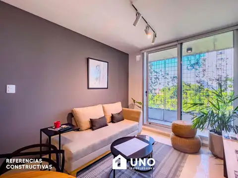 Moreno y Mendoza - Casa de 2 Dormitorios. Con cochera.