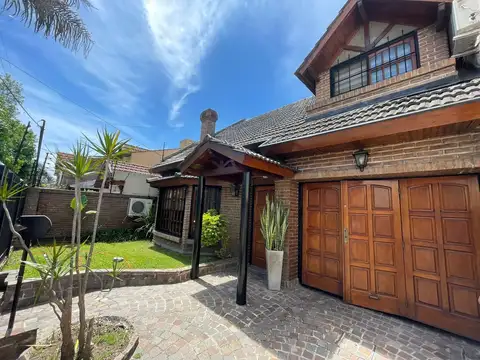 Casa en Venta en Castelar Norte, USD 265.000