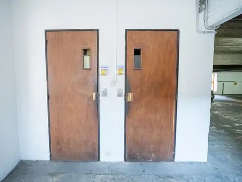 COCHERA EN VENTA CENTRO QUINTO PISO