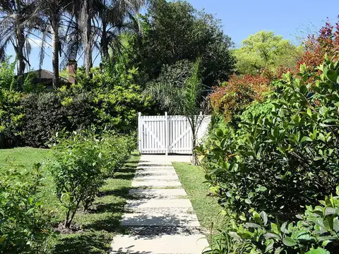 Casa en Alquiler de 3 dormitorios