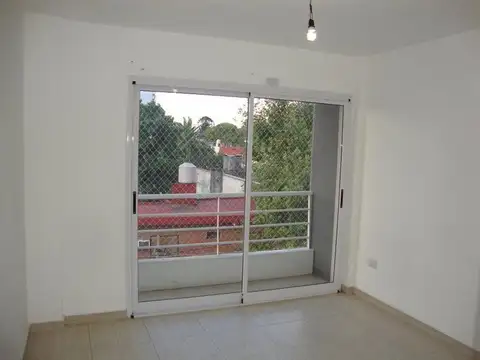 Departamento en Venta en Remedios De Escalada, USD 70.000