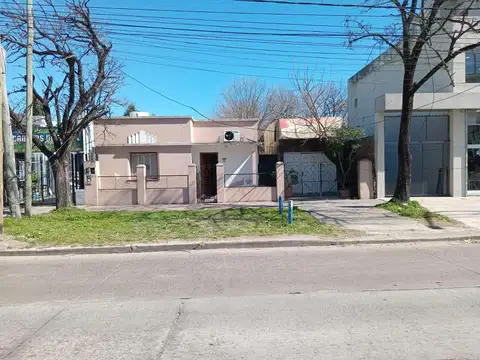 AV. SAN MARTIN Y DORREGO. FCIO. VARELA