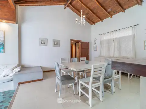 Venta- Casa 3 ambientes - Parque - Zona Güemes