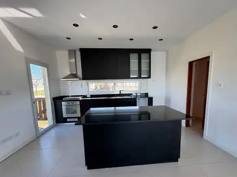 Casa en Venta en San Vicente, USD 173.900