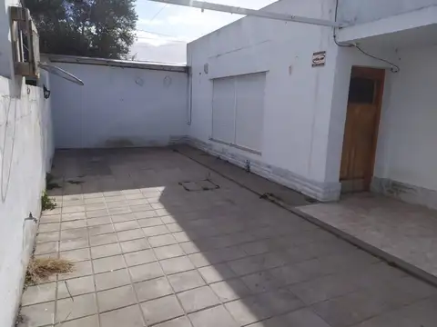 Depto Tipo Casa en Venta en Bahia Blanca, USD 65.000