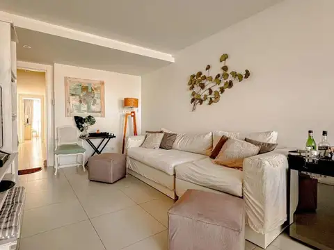 castelli 1600, Piso 3