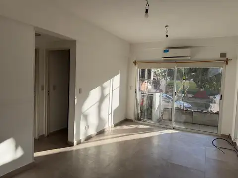 Departamento en Alquiler en Jose Marmol, $ 550.000