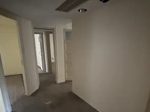 Oficina en Monserrat