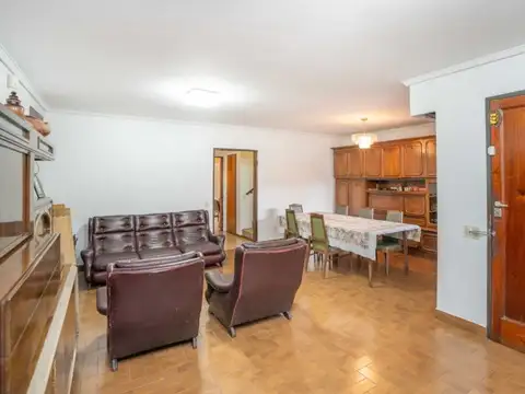 Casa 7 amb c/pileta y parrilla venta Florida Este