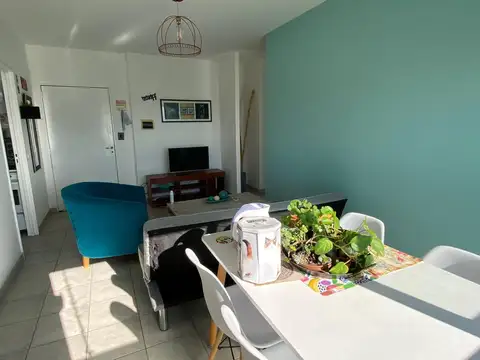 Bo Almirante Brown 200