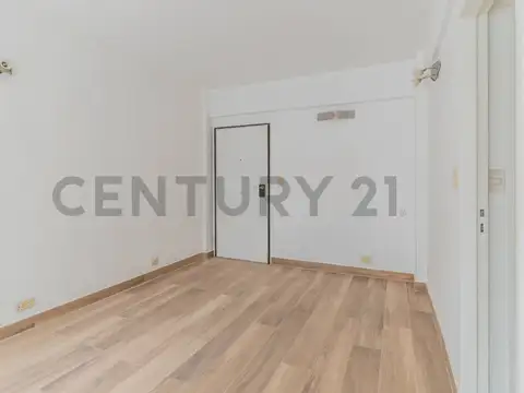 Juan Francisco Segui 3500, Piso 0