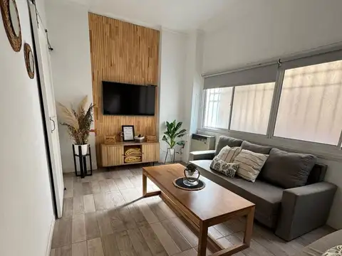 Depto Tipo Casa en Venta de 3 ambientes