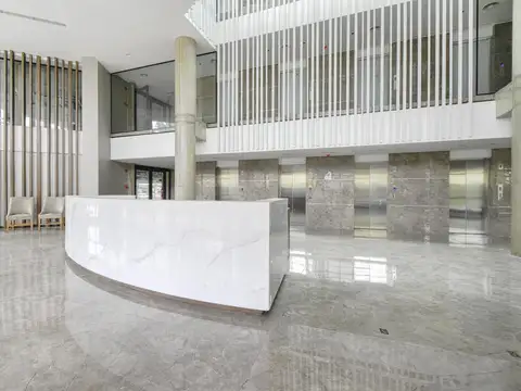 Alquiler oficina en San Isidro Plaza, Martínez