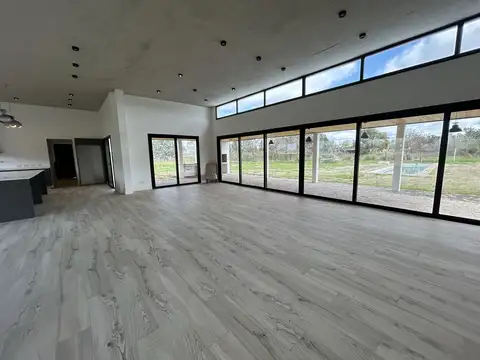 Casa en Alquiler de 3 dormitorios