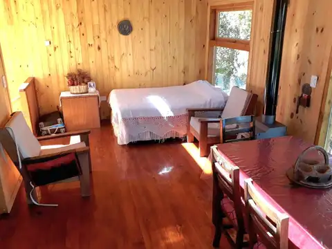 Casa en Alquiler con 2 cocheras