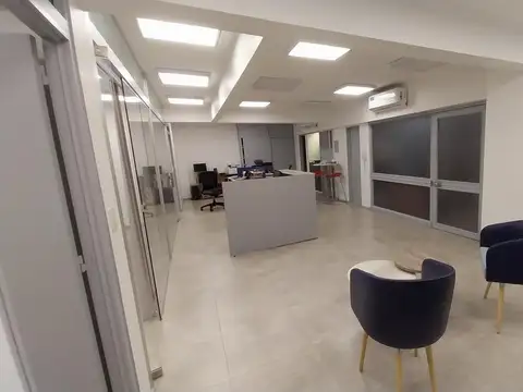 Oficina en Venta en Tribunales, USD 150.000