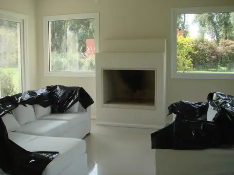 Alquiler anual - Bosque Chico - Teresa Urdapilleta Propiedades