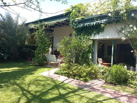 CASONA  ESTILO ANTIGUA EN VENTA EN GRAL. LAS HERAS