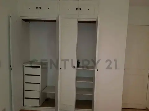 Departamento en Venta en Olivos Vias/Rio, USD 87.000