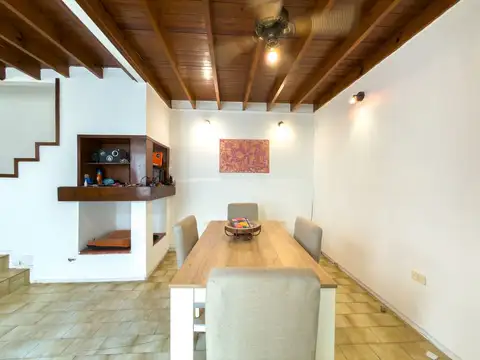 Depto Tipo Casa en Venta de 2 dormitorios