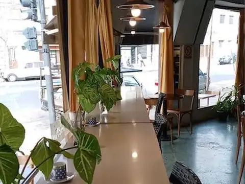 Local en Venta 40 años