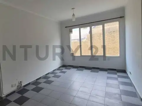 SARGENTO CABRAL 800, Piso 1