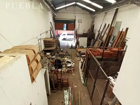 Galpon en Venta en Pompeya, USD 180.000