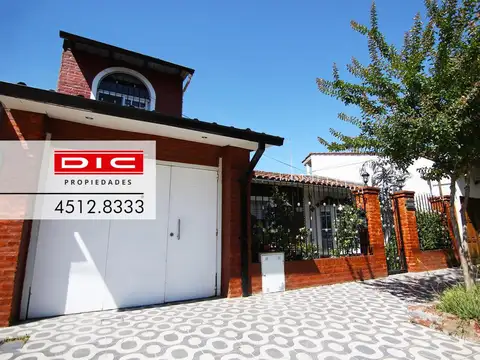 Chalet 4 ambientes Venta - Villa Adelina