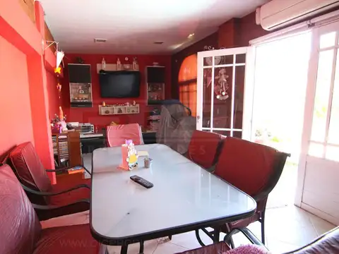 Casa en Venta en Villa Adelina, USD 230.000