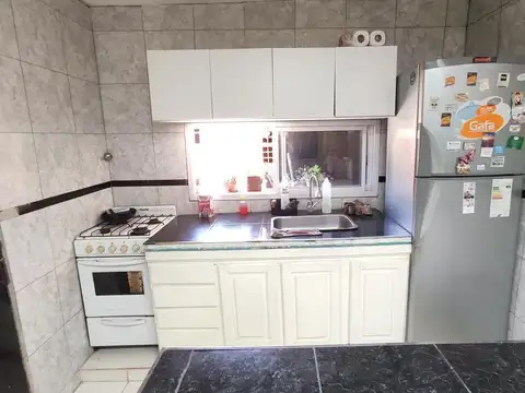 Venta | Casa | 2 Dormitorios | Galpón | Proyecto En Planta Alta | Granadero Baigorria | Apta Crédito