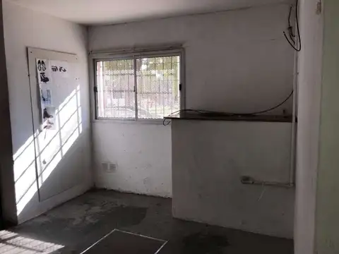 Galpon en Alquiler 8,66  mts Frente