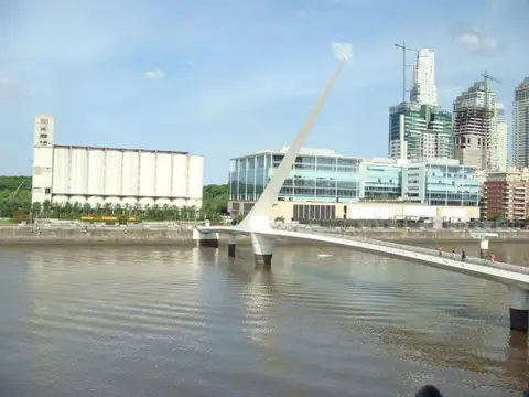 Oficina en Puerto Madero